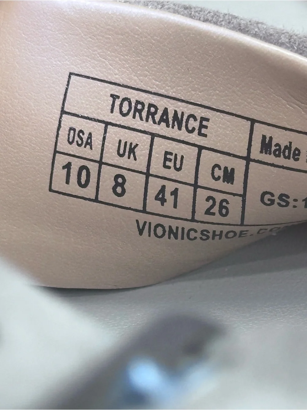 Vionic Torrance Platform Sandal Lug Comfort Cushion Taupe Suede Women’s Sz 9.5
